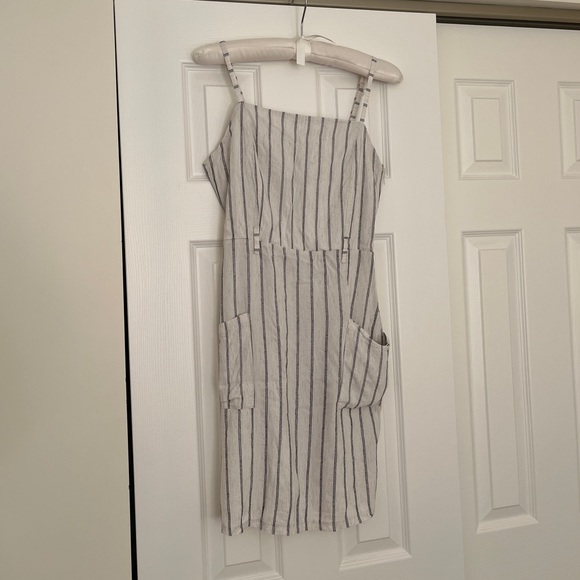 Linen Mini dress off-white w/ navy blue stripes and fabric belt - Primark Size 8 - Picture 7 of 7